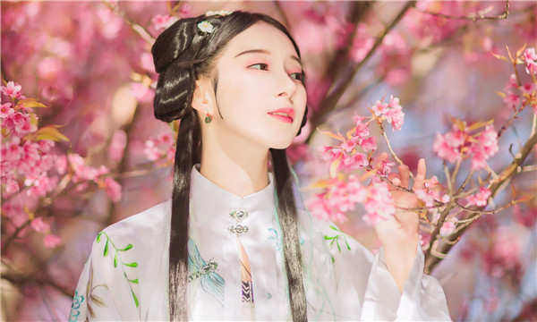 弥勒供卵试管婴儿：助您实现家庭梦想的科学方案